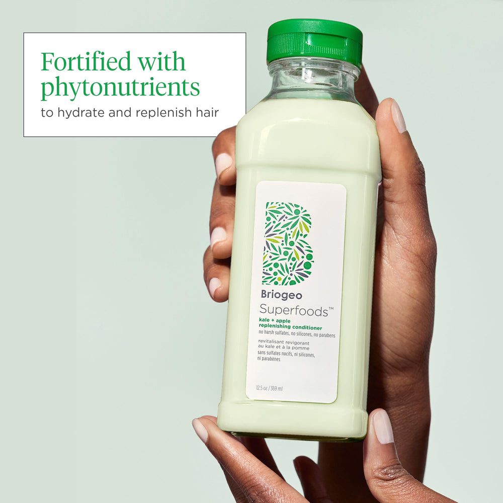 Briogeo Superfoods Kale Apple Condicionador, sin silicona para cabello ligero.