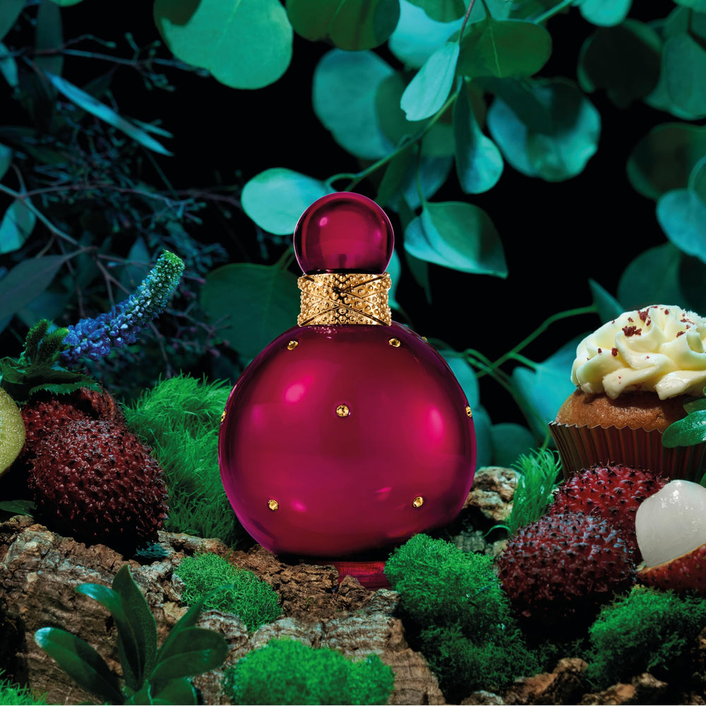 Britney Spears Fantasy Intense - notas frutales; aroma delicioso que conquista desde la primera aplicación.