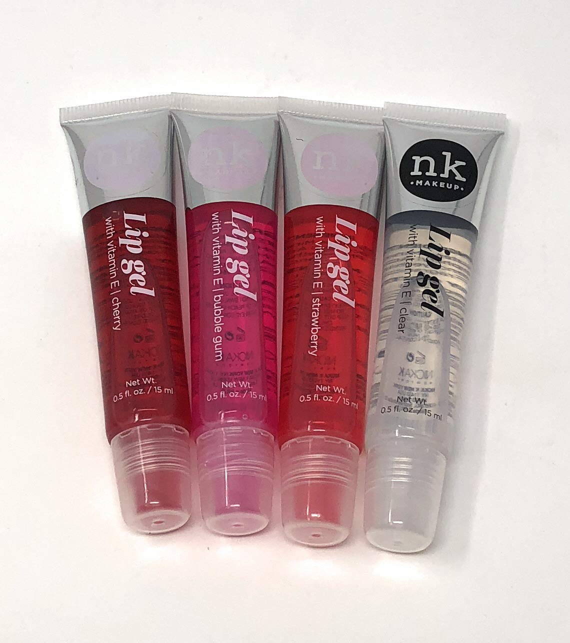 Nicka K gel labial fresa, color translúcido y acabado suave para labios.