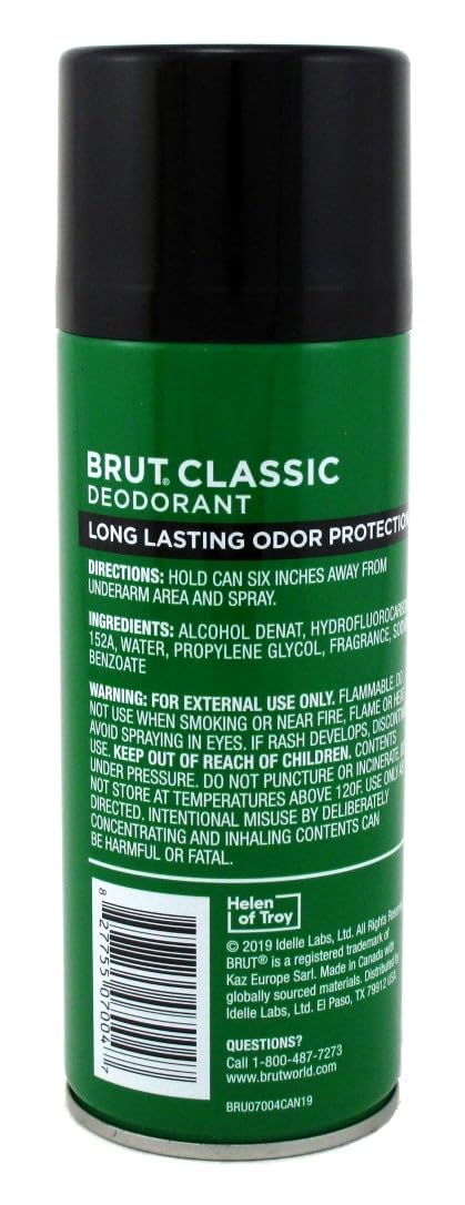 Emballage classique du Brut Déodorant aérosol sur étagère.