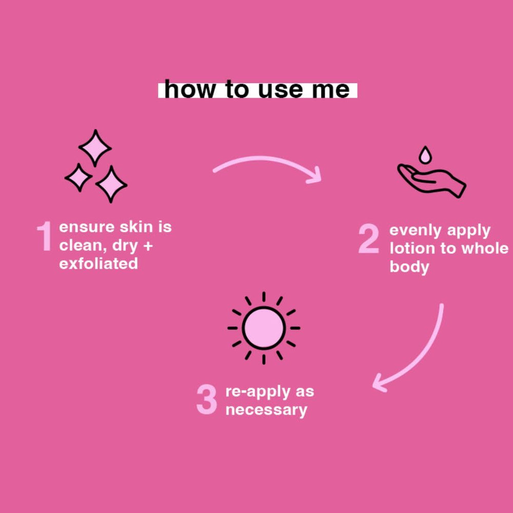 Botella btan sobre mesa de tocador con luz suave.