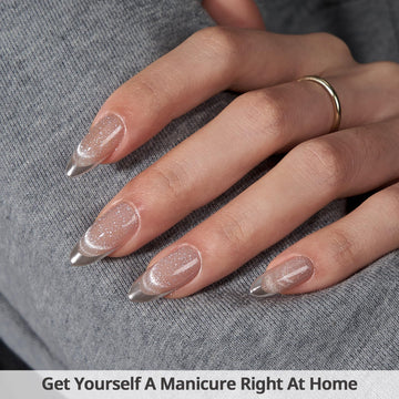Uñas postizas BTArtbox Almond Medium con material flexible BTMMA para comodidad y ajuste suave.