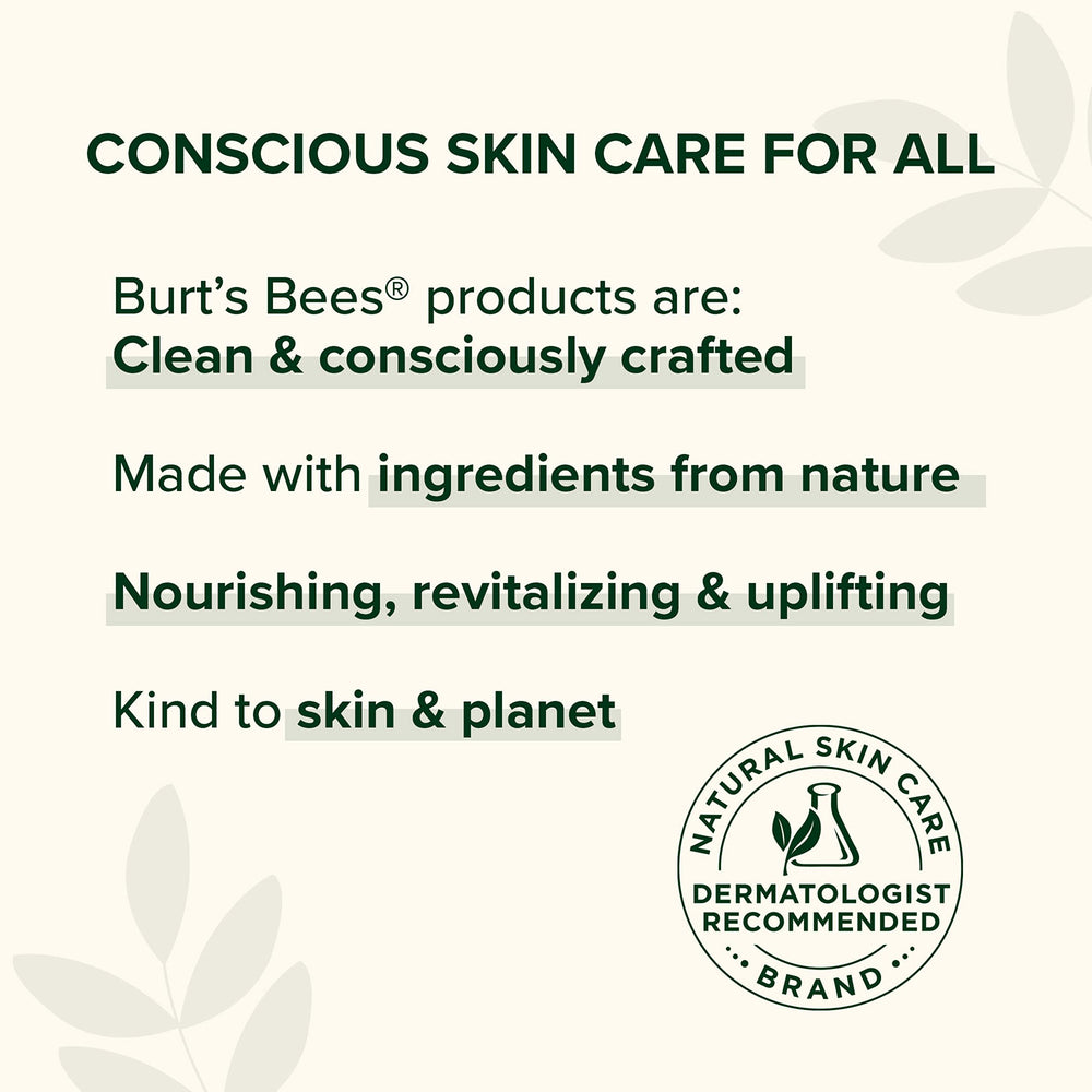Bálsamo labial Burt's Bees sabor granada en acción