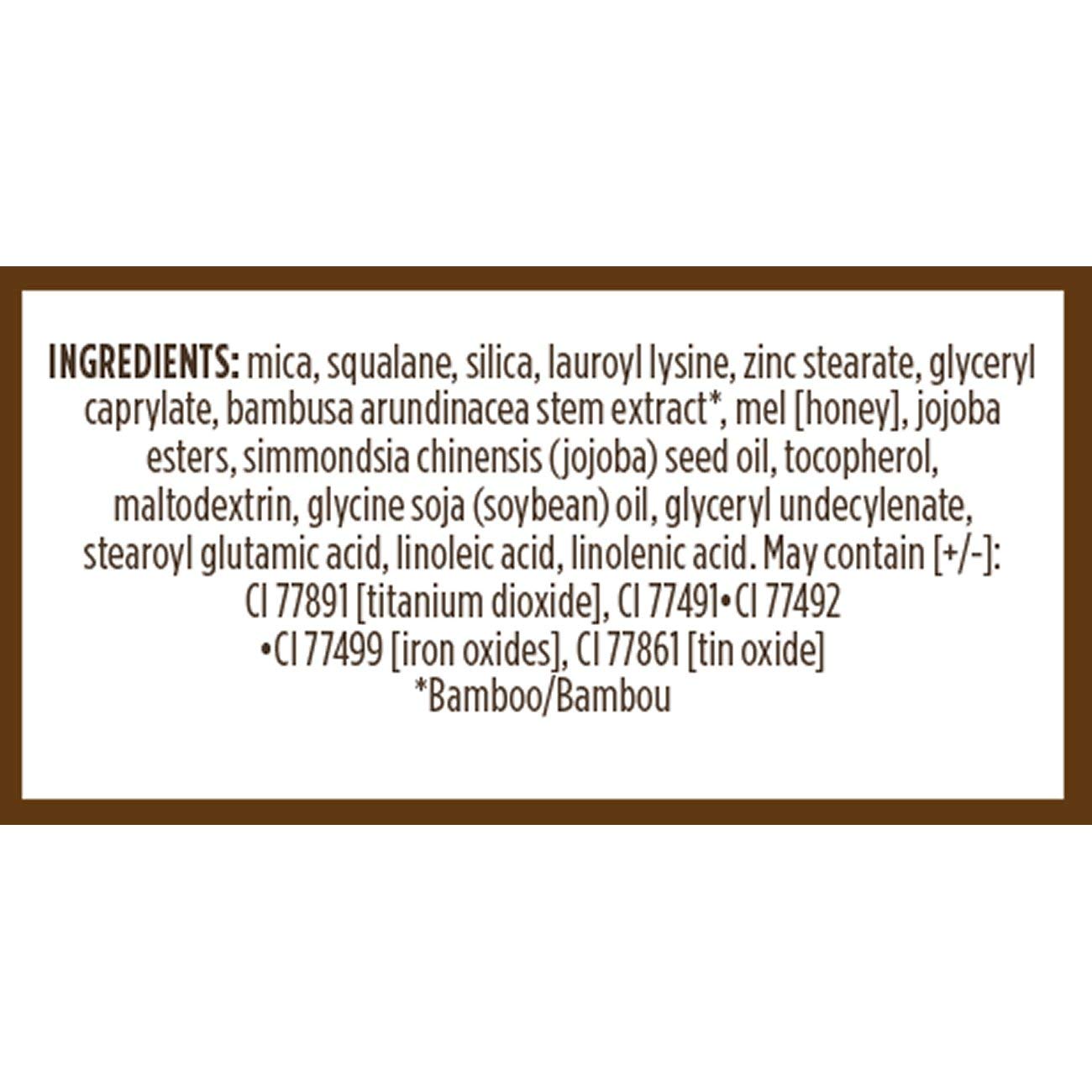 Brillo sutil de Burt's Bees para realzar el párpado.