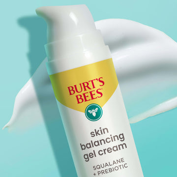 Ingredientes naturales de Burt's Bees, sin químicos agresivos.