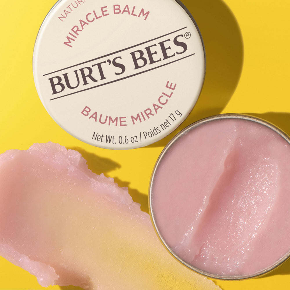 Burt's Bees Miracle Balm, cuidado de labios con hidratación y brillo ligero.
