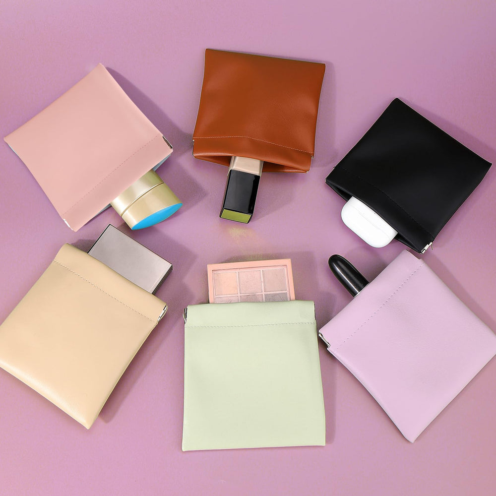 BUSOHA bolsa labial mini, permite preparar retoques en cualquier lugar.