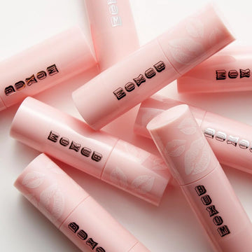 BUXOM Power-Full: envase Cruelty-Free y libre de parabenos