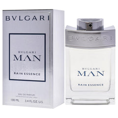 BVLGARI Man Rain Essence: atomizador de pulverización suave para uso diario.