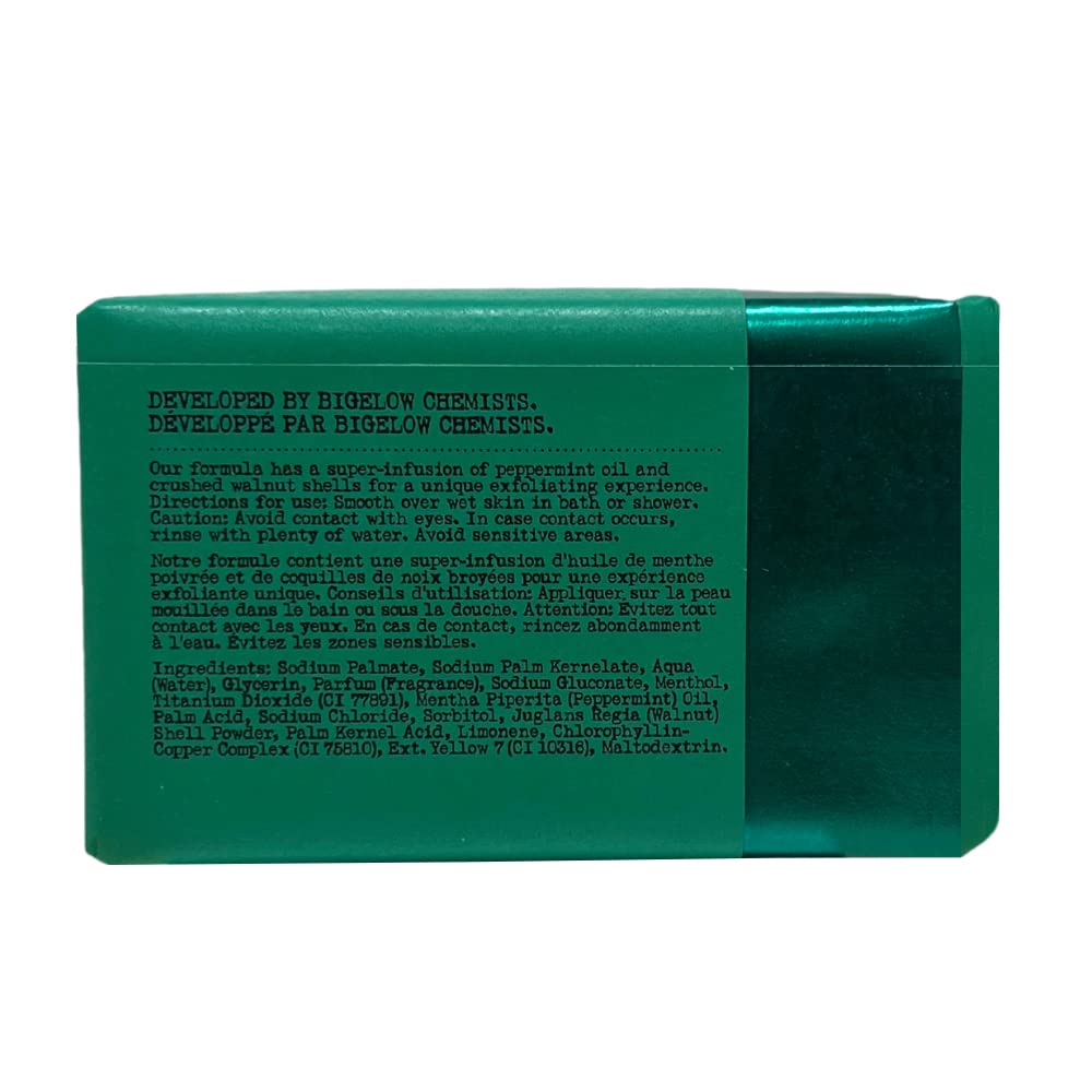 C.O. Bigelow barra exfoliante Mentha, textura suave y aroma fresco de menta durante la ducha.