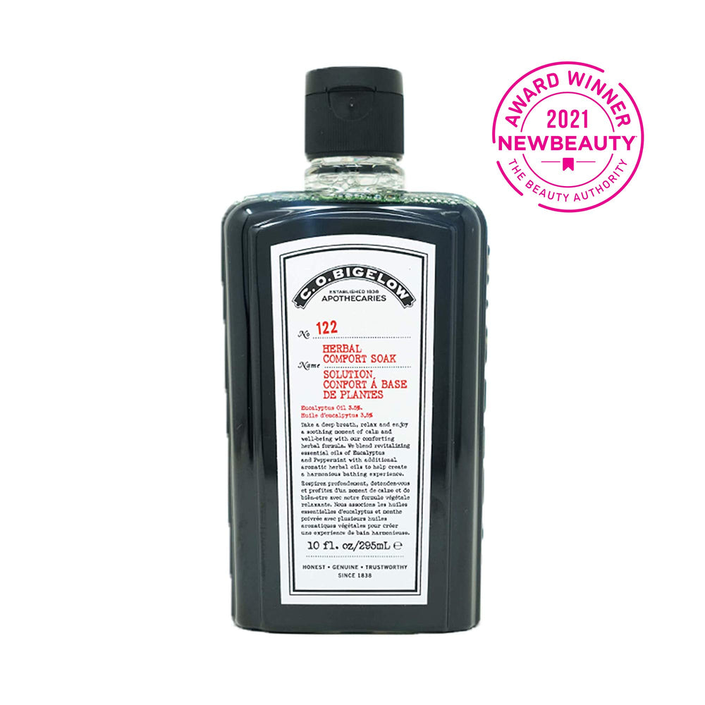 Etiqueta de C.O. Bigelow baño de hierbas reconfortante con ingredientes naturales.