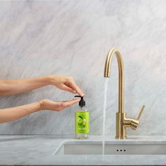 Caldrea Jabón de Manos textura aloevera para hidratación suave.