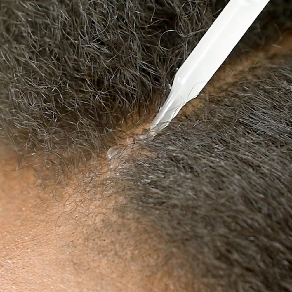 Camille Rose Rejuva Grow Back Drops, masaje capilar, uso diario para cabello más saludable.
