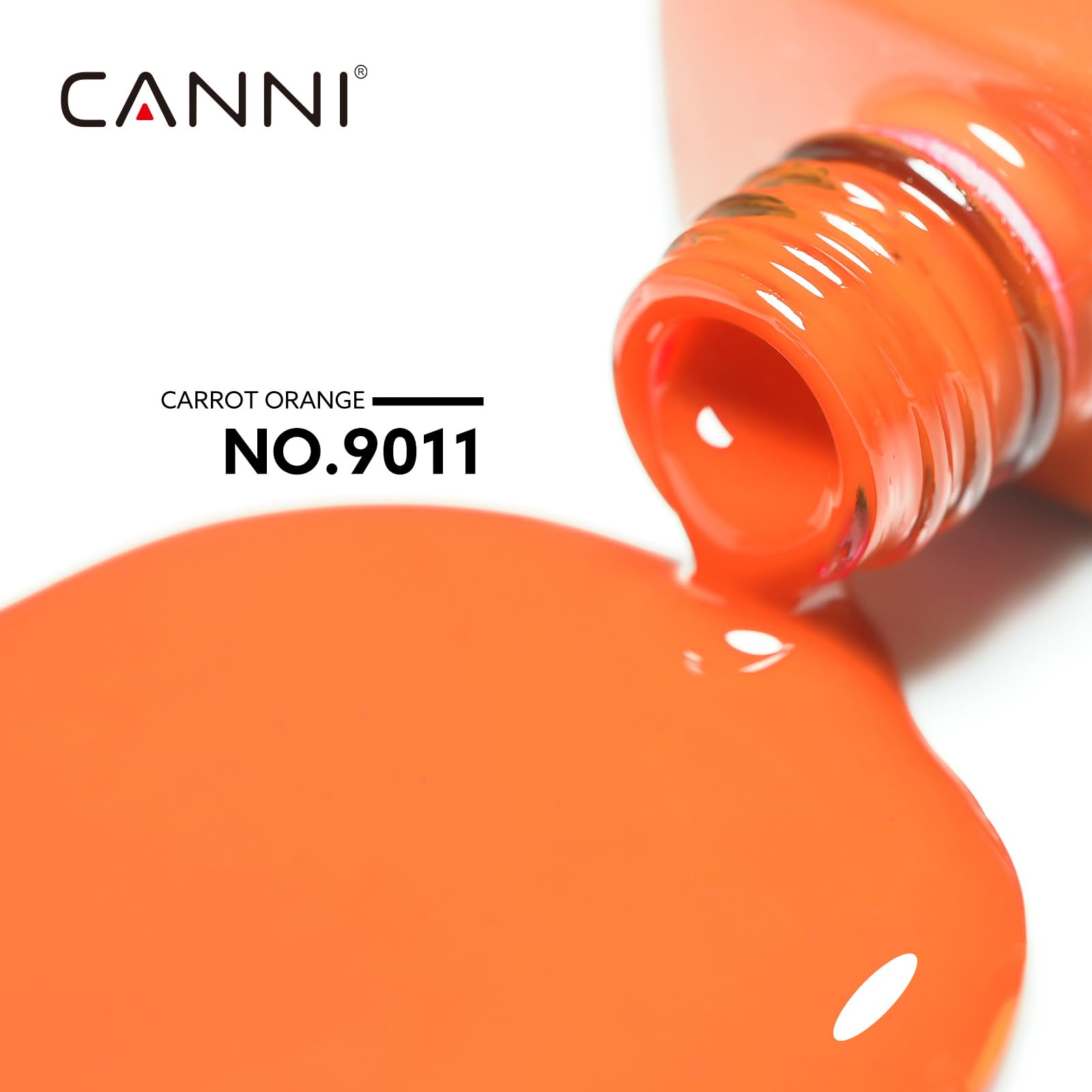 Aplicación suave del gel naranja CANNI para uñas definidas.