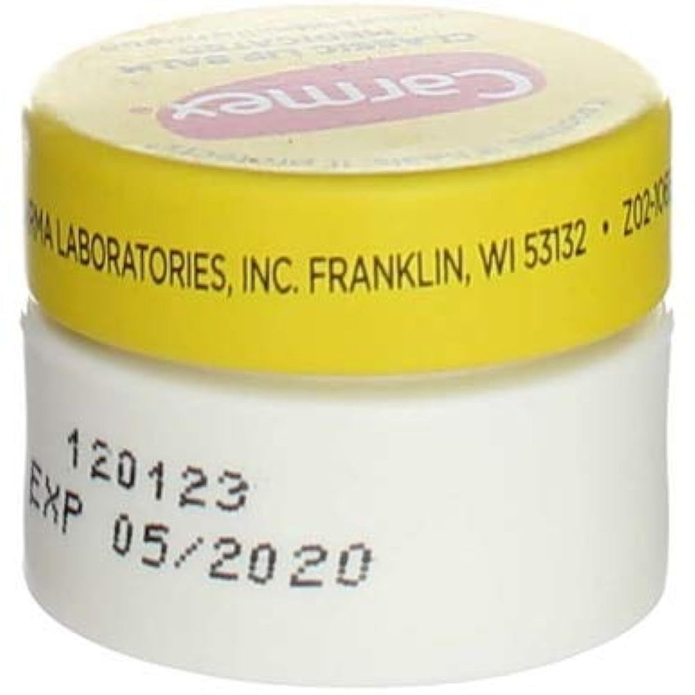 Carmex Balsamo Labial Jar envase: formato compacto ideal para viajar.