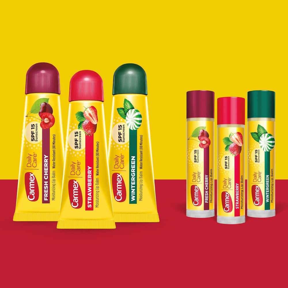 Bálsamo Carmex Wintergreen en tubo para uso diario.