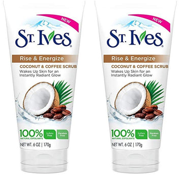 Textura cremosa de Carter's St Ives exfoliante coco y café para exfoliar suavemente.