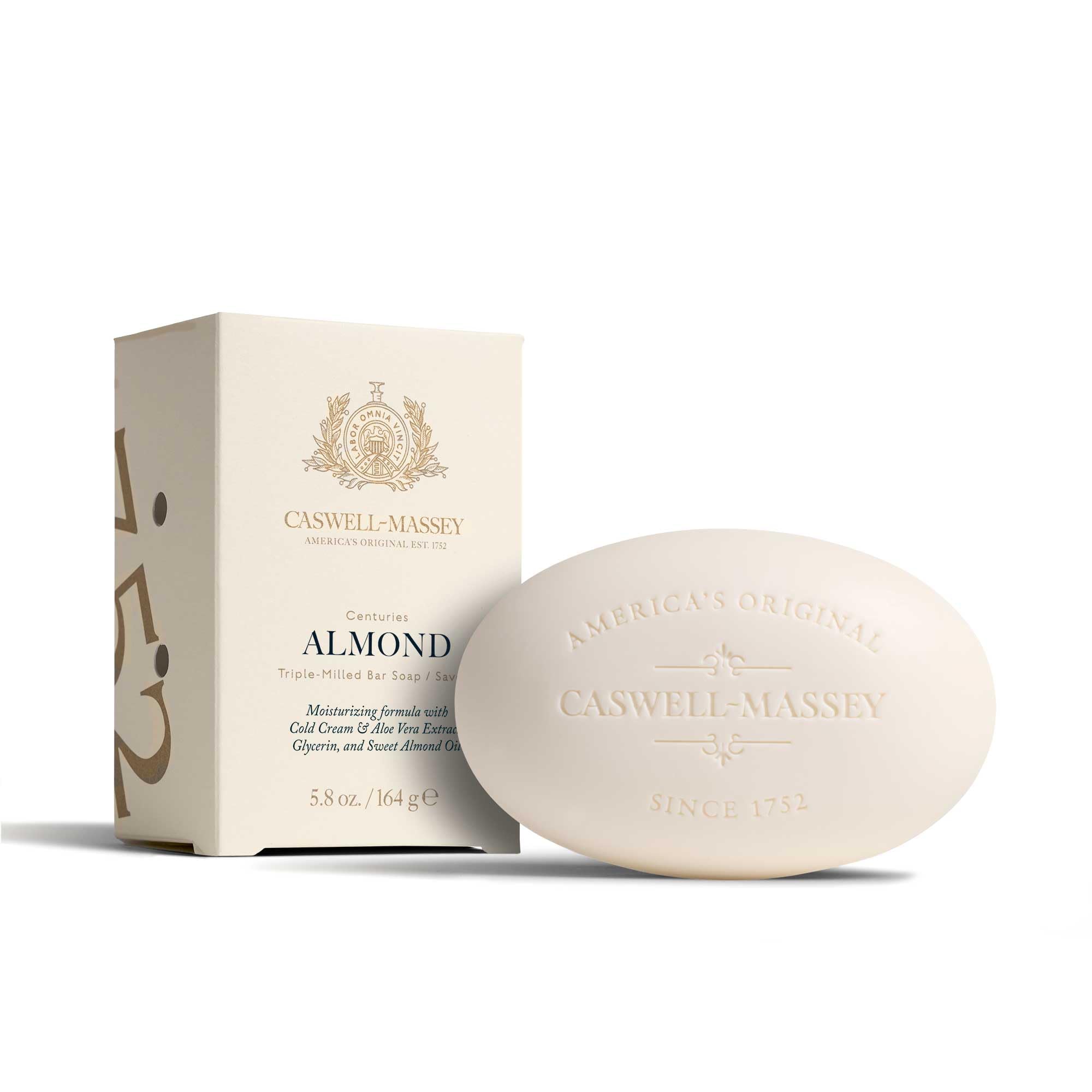 Caswell-Massey Almond, frente del jabón, aroma dulce para la ducha diaria.