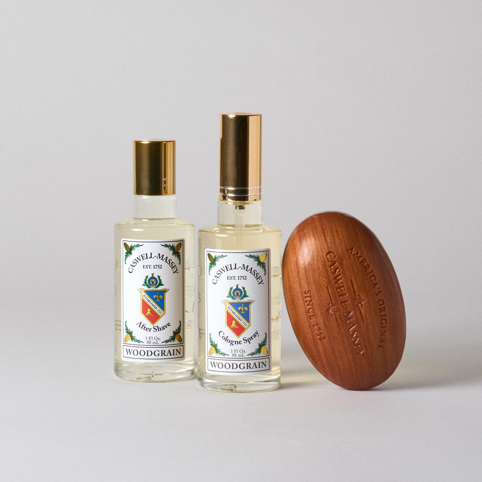 Caswell-Massey Woodgrain Sandalwood fragancia duradera: aroma persistente después de la ducha.