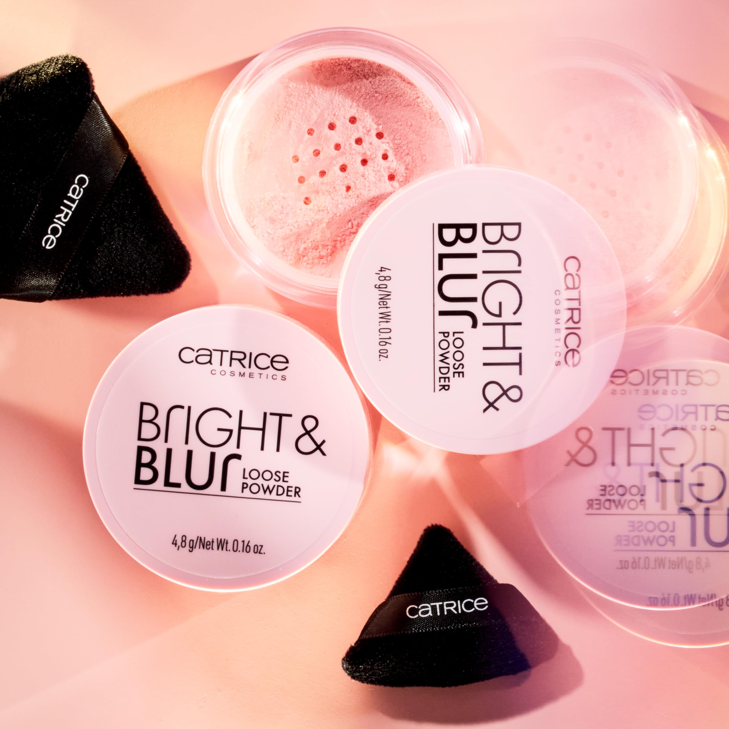 Catrice Bright & Blur polvo suelto, hecho en Polonia con compromiso ético.