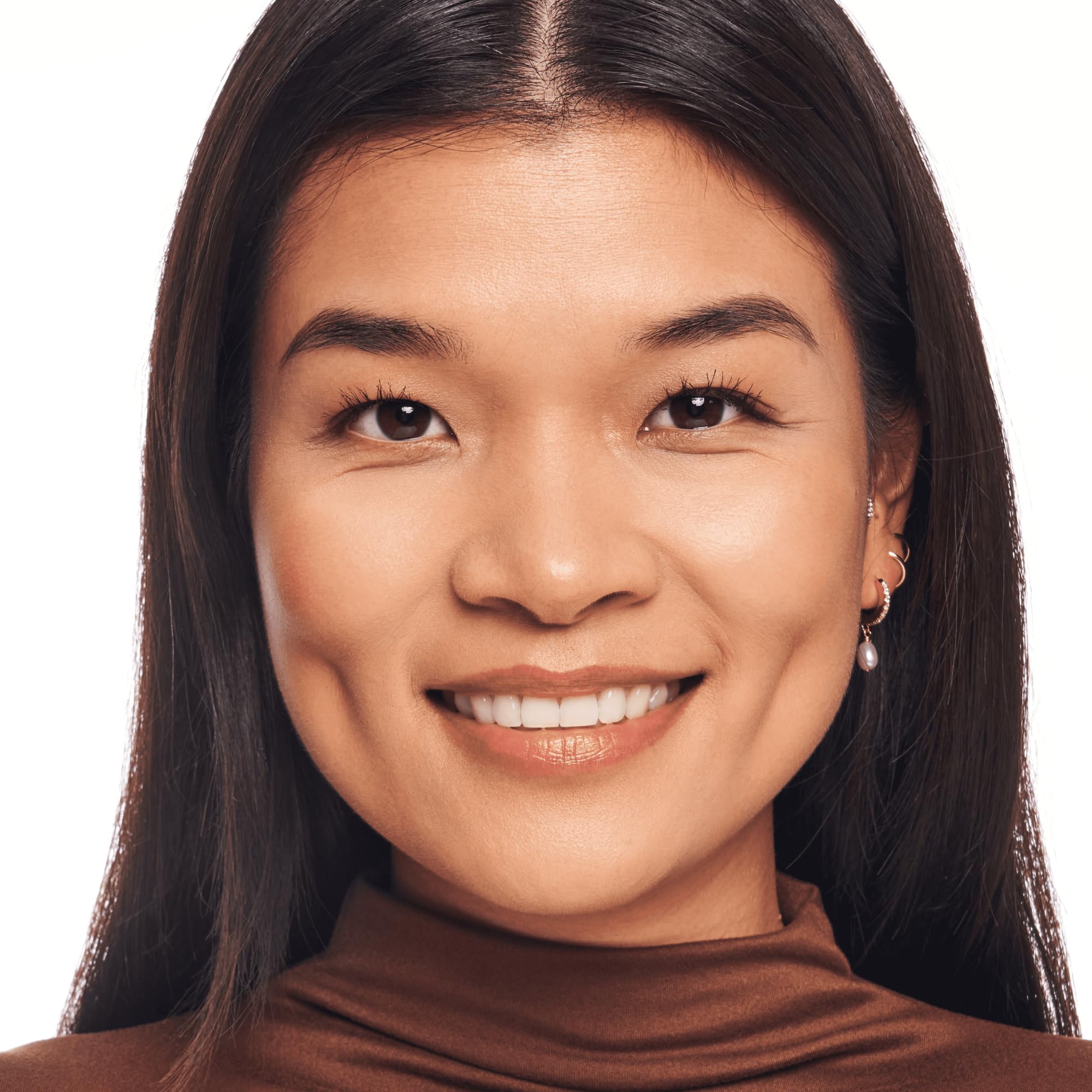 Niacinamida en HD Liquid Coverage para un aspecto más uniforme.