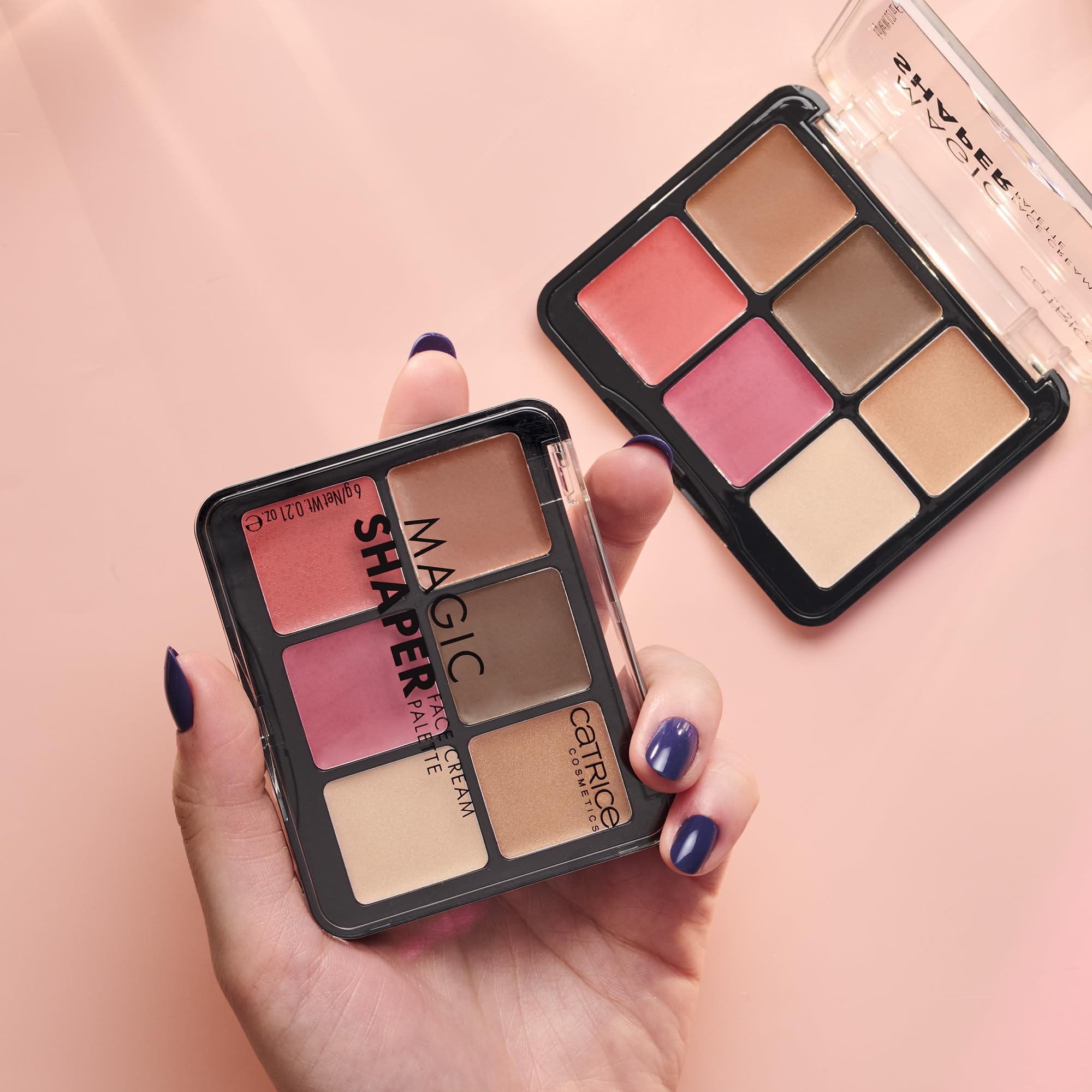 Catrice Paleta crema facial modeladora acabado suave sin fragancias para piel sensible.