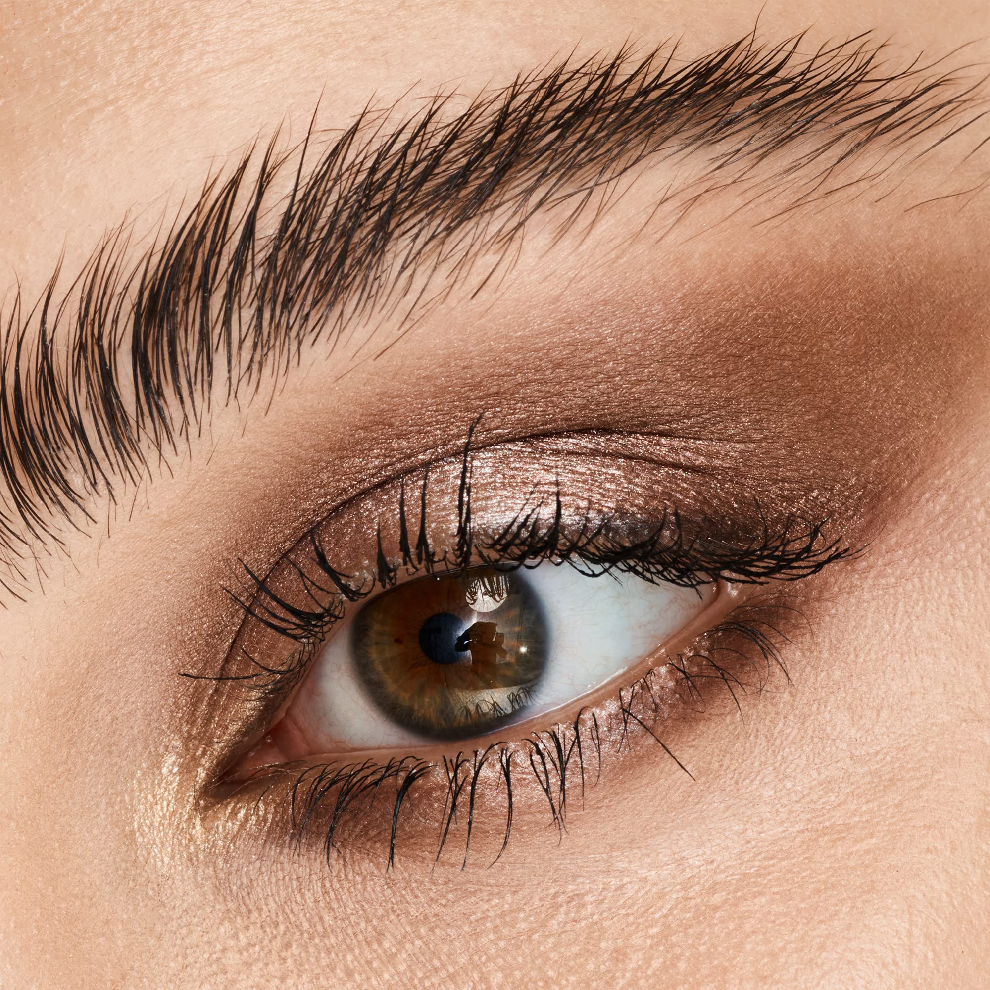 Catrice empaque ecológico de paletas sombras para reducir plástico.