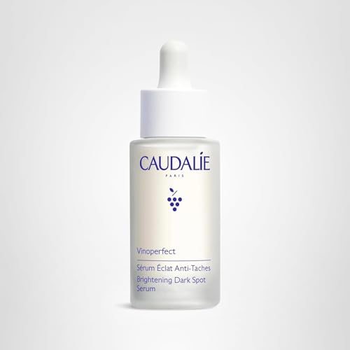 Association avec l’Essence Éclaircissante Caudalie pour booster l’éclat.
