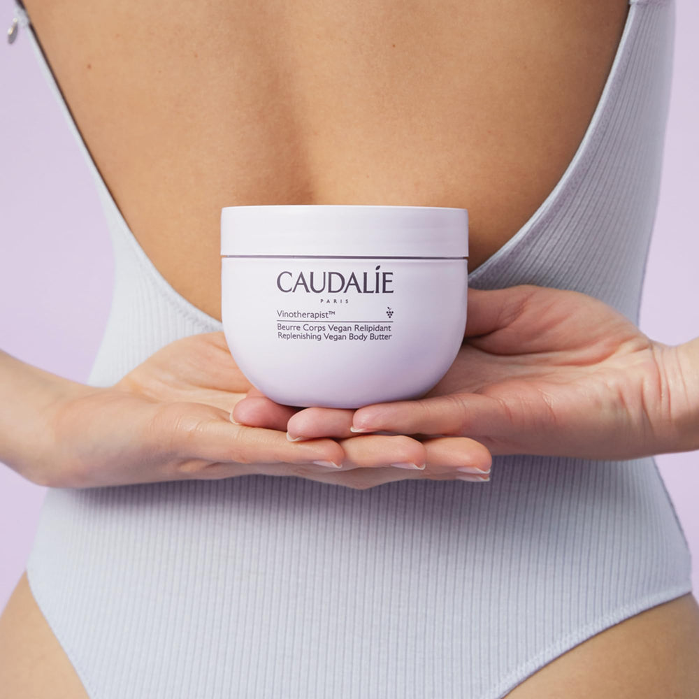 Caudalie Vinotherapist manteca corporal vegana ayuda a suavizar codos y rodillas