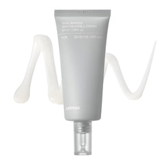 Celimax Dual Barrier Crema Facial: textura suave para hidratación duradera en piel sensible.