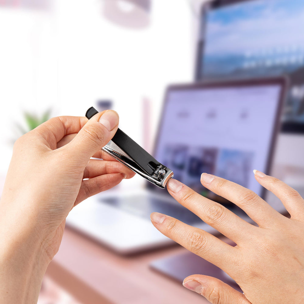 CERTIGEN corta-uñas para toda la familia, útil en casa y viajes.