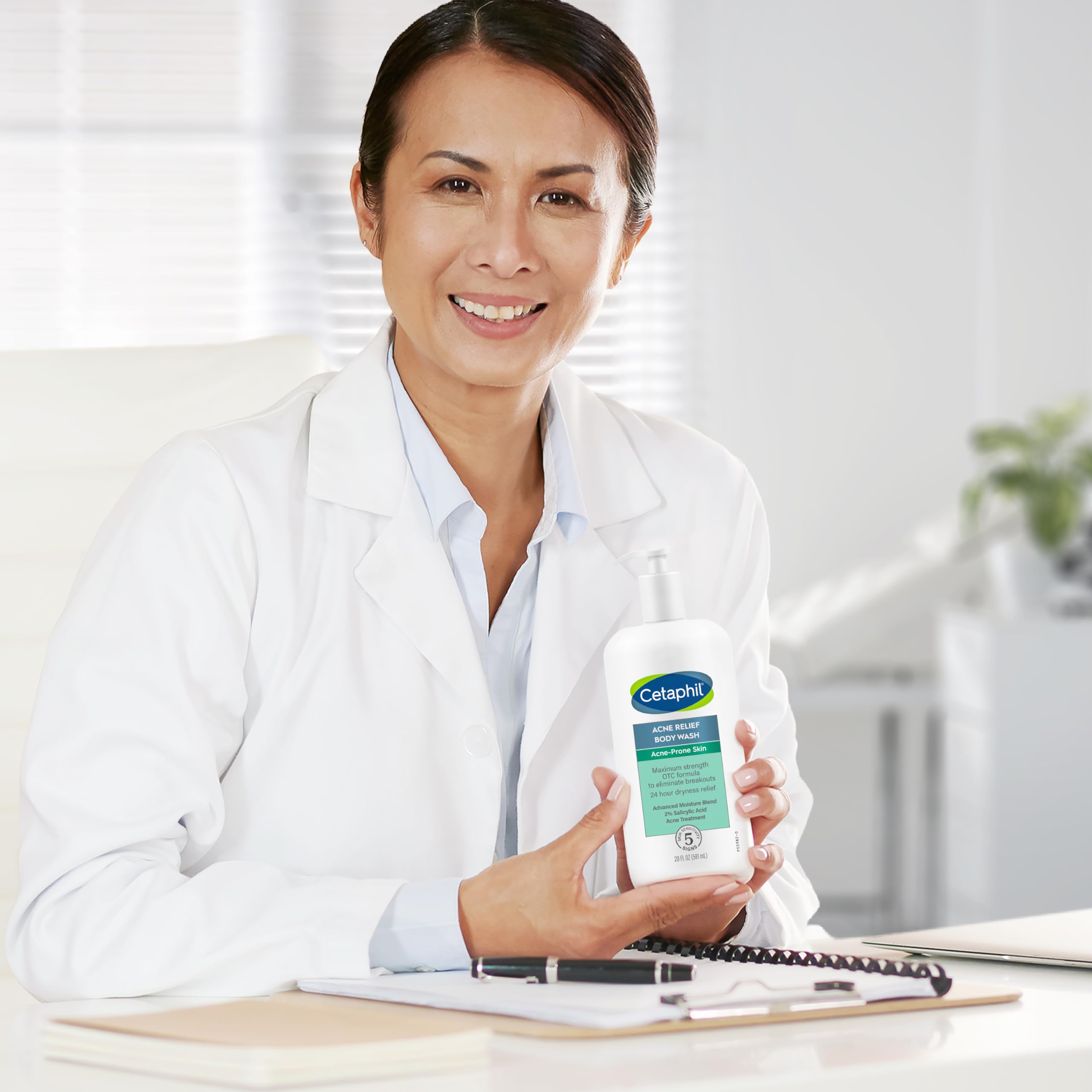 Cetaphil Gel de Baño Acne Relief, rutina diaria para piel propensa al acné.