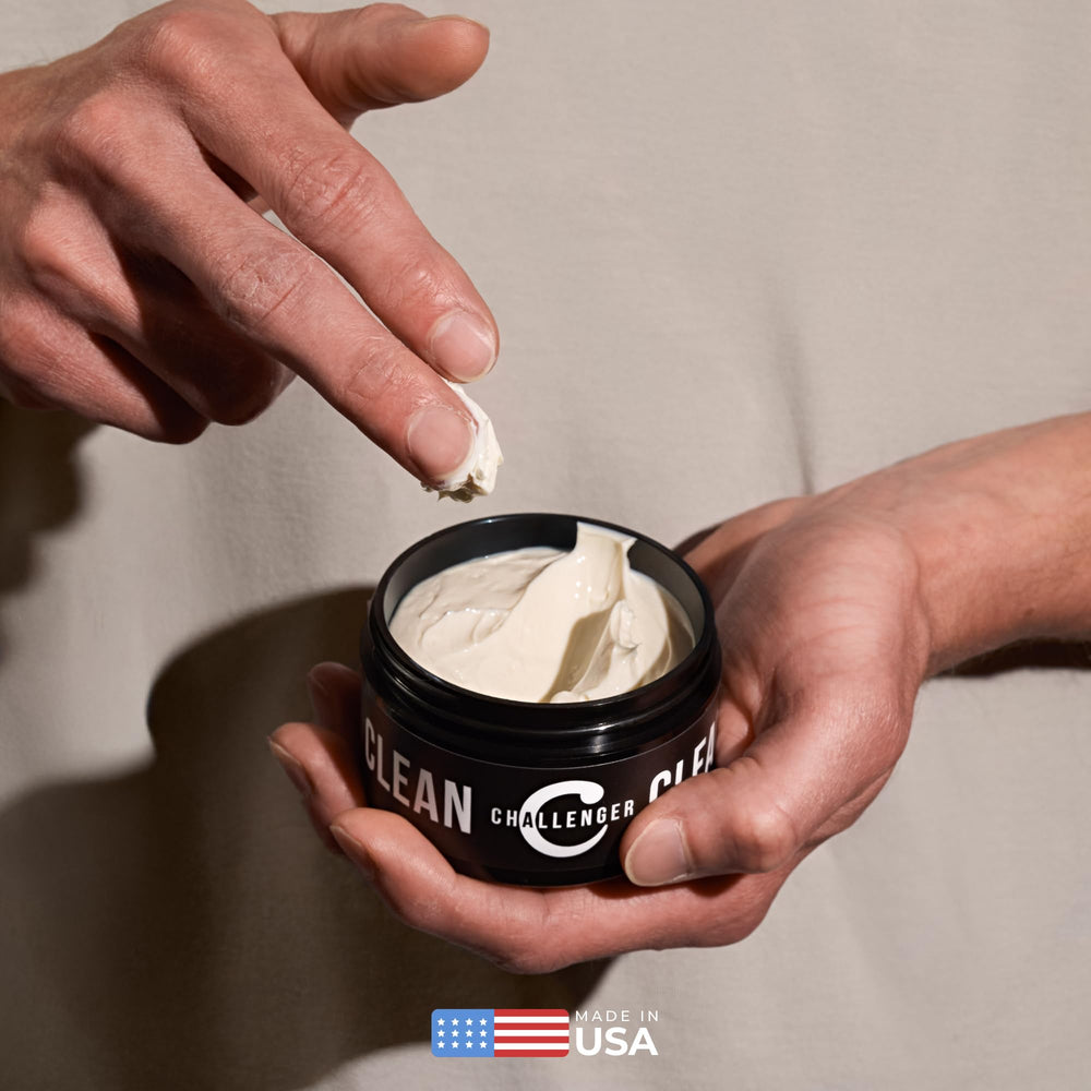 Challenger crema pomade sin fragancia, fijación media que mantiene forma sin apelmazar.