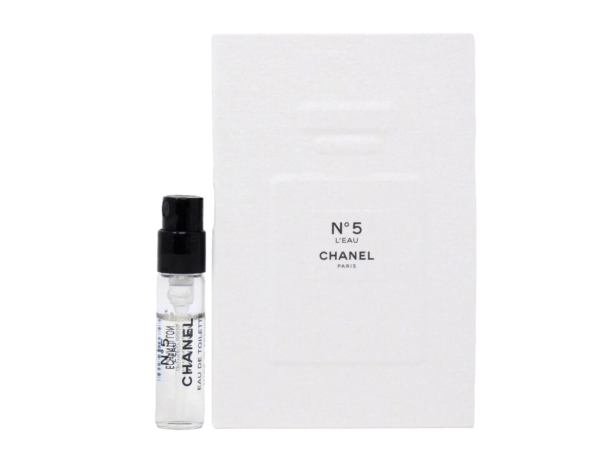 CHANEL No 5 L’Eau EDT sample bottle for daily floral wear.