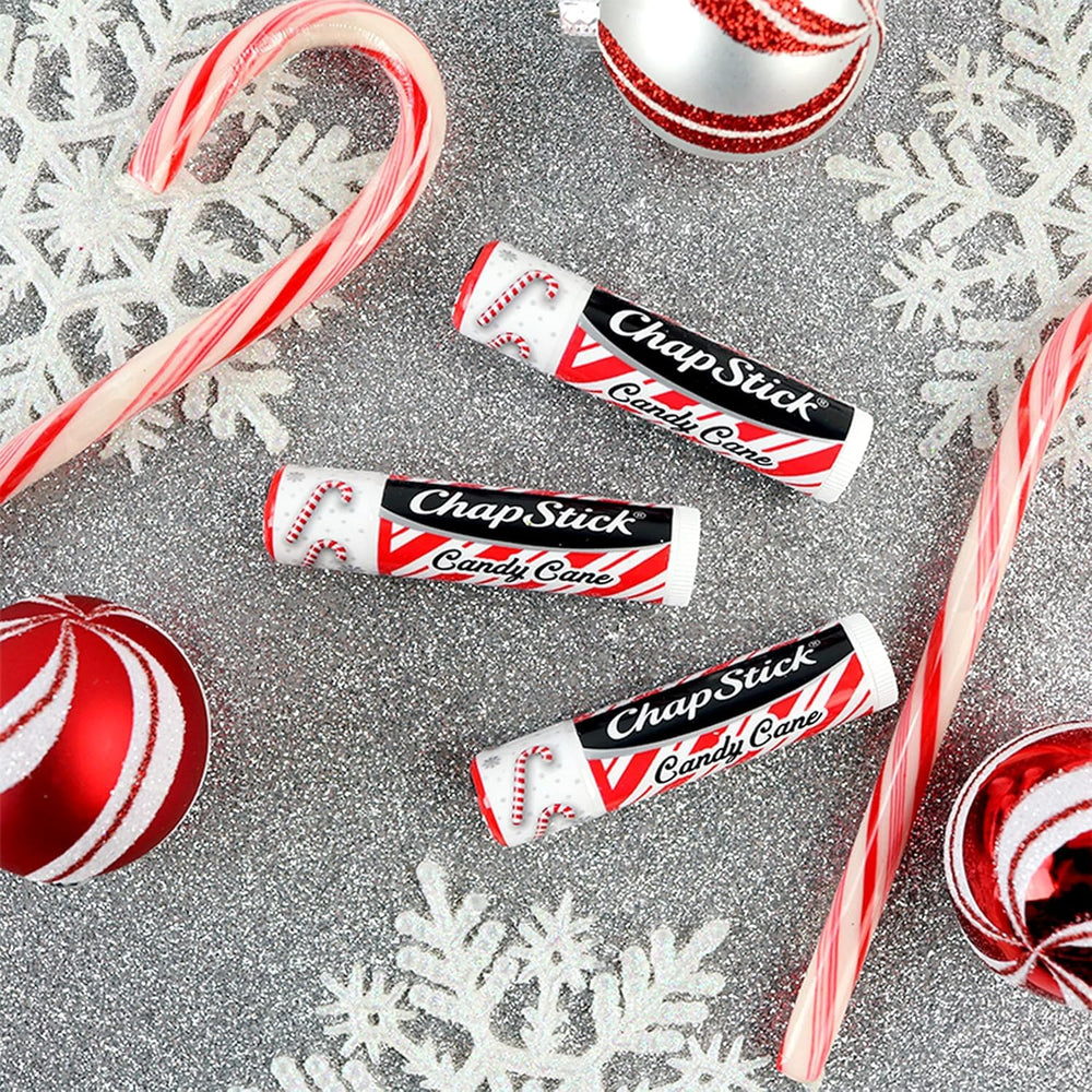 ChapStick Candy Cane base para un look duradero de labios.