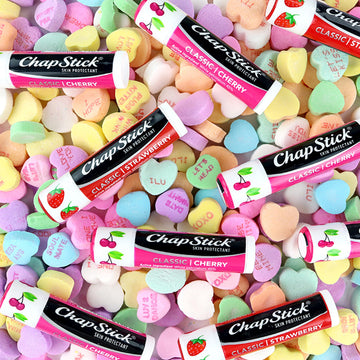 ChapStick Clásico Fresa: color sutil para cualquier ocasión.