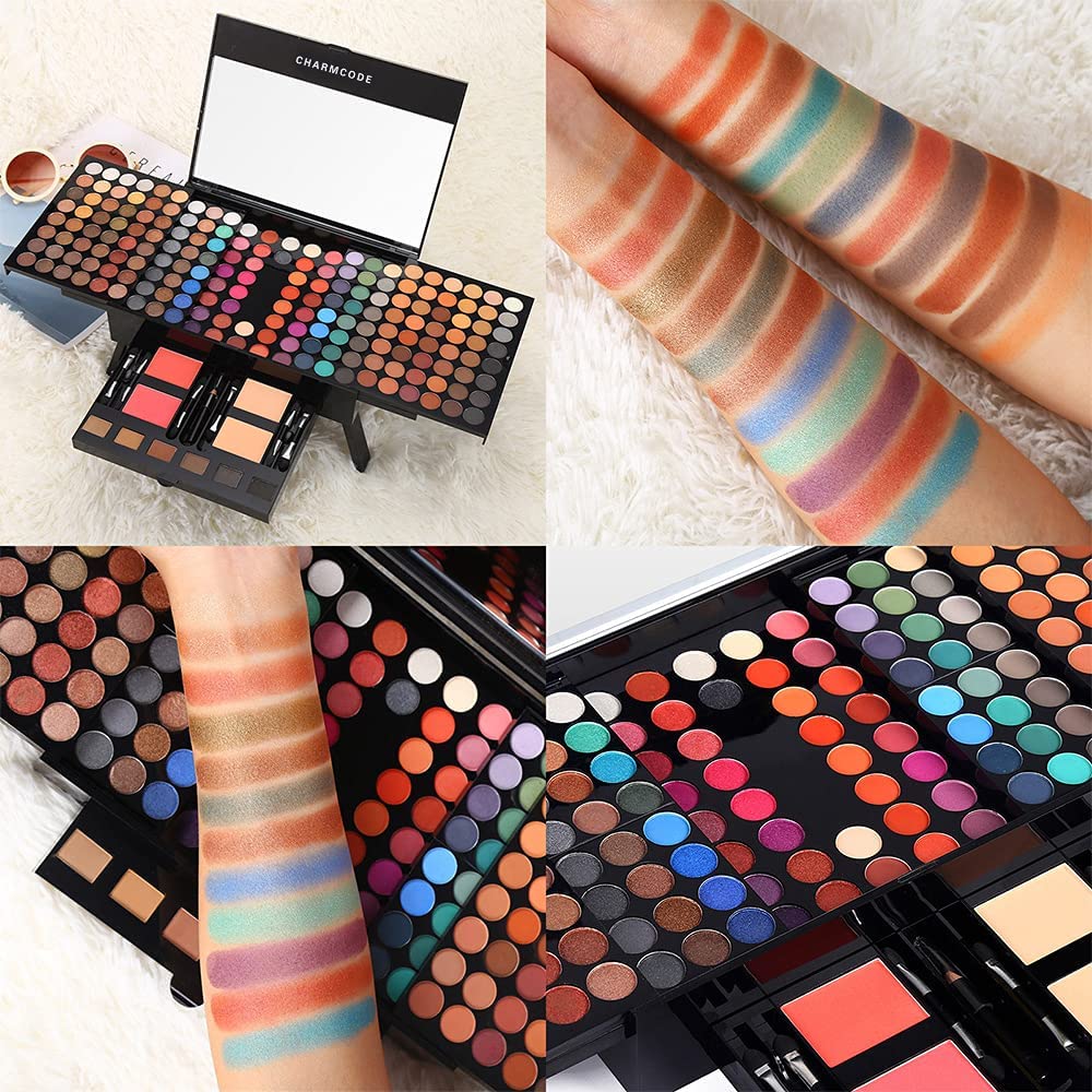 CHARMCODE Pigmentos mate y brillo para sombras duraderas y mezclables.