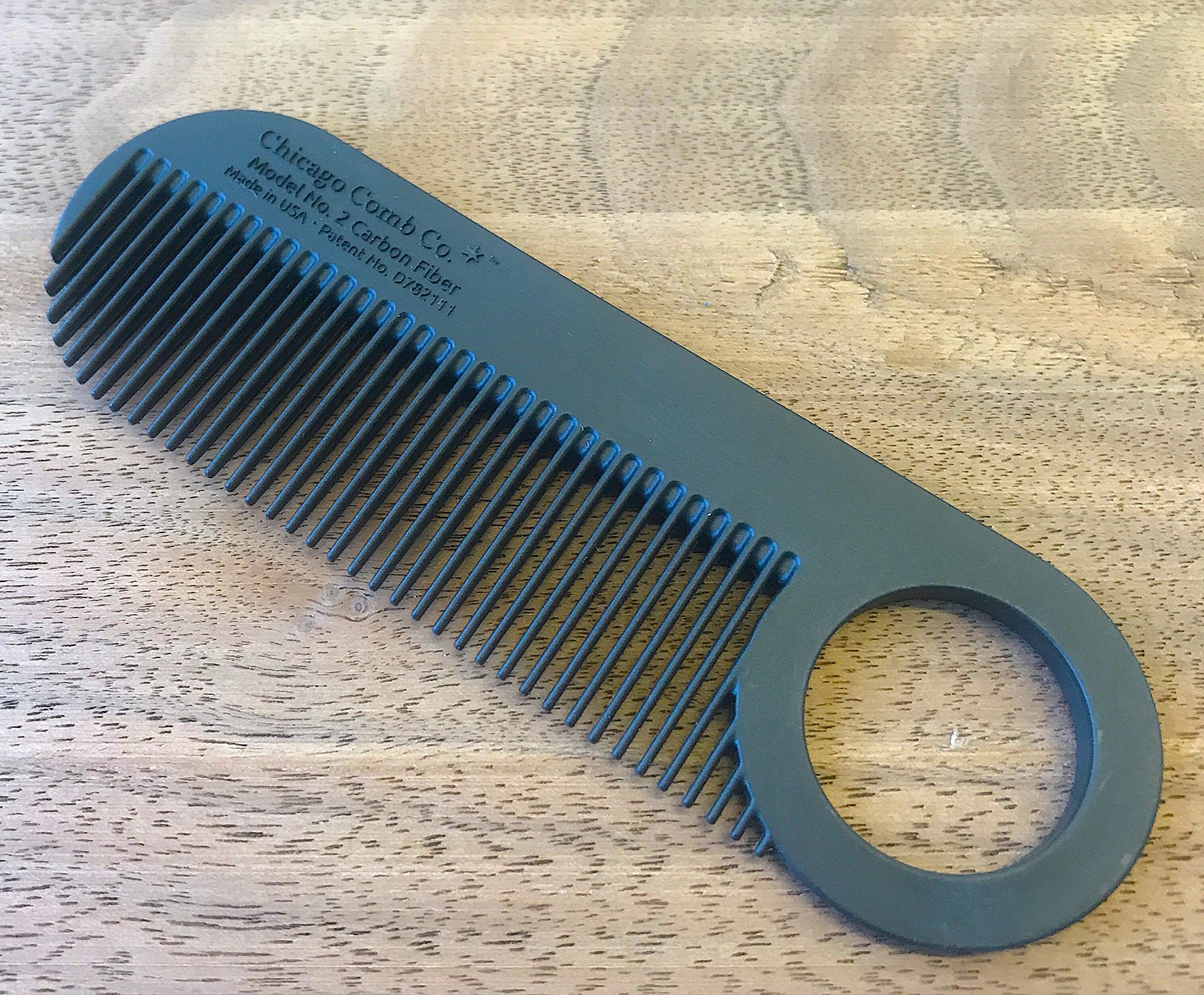 Chicago Comb Modelo 2, fibra de carbono antiestatico y resistente para uso diario