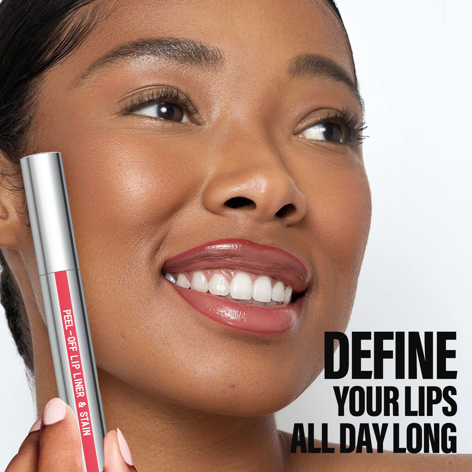 Cilrofelr delineador labial pigmento intenso rosa, cobertura completa y definida.