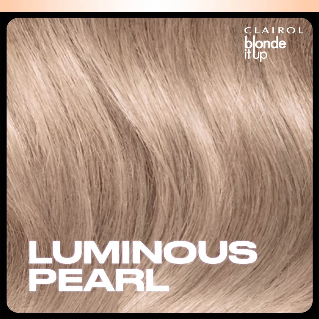 Clairol, acabado brillante, realza el rubio con brillo intenso.