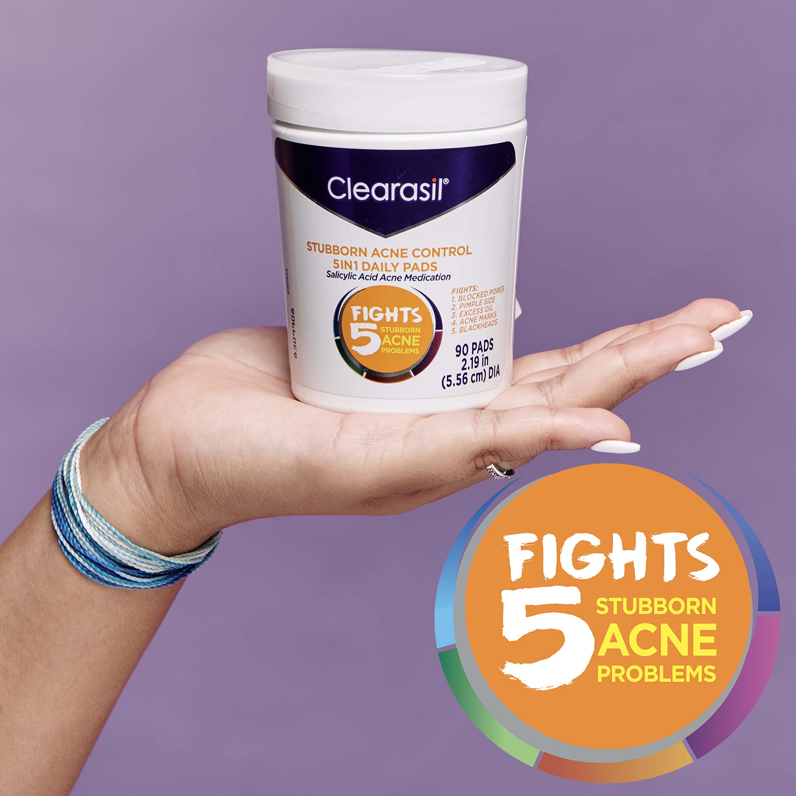 Clearasil promueve tono de piel más uniforme tras uso regular.