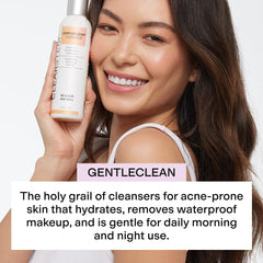 CLEARSTEM GentleClean espuma de lavado que crea una capa suave.