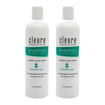Cleure champú volumizante sin fragancia, botella visible, cabello con volumen.