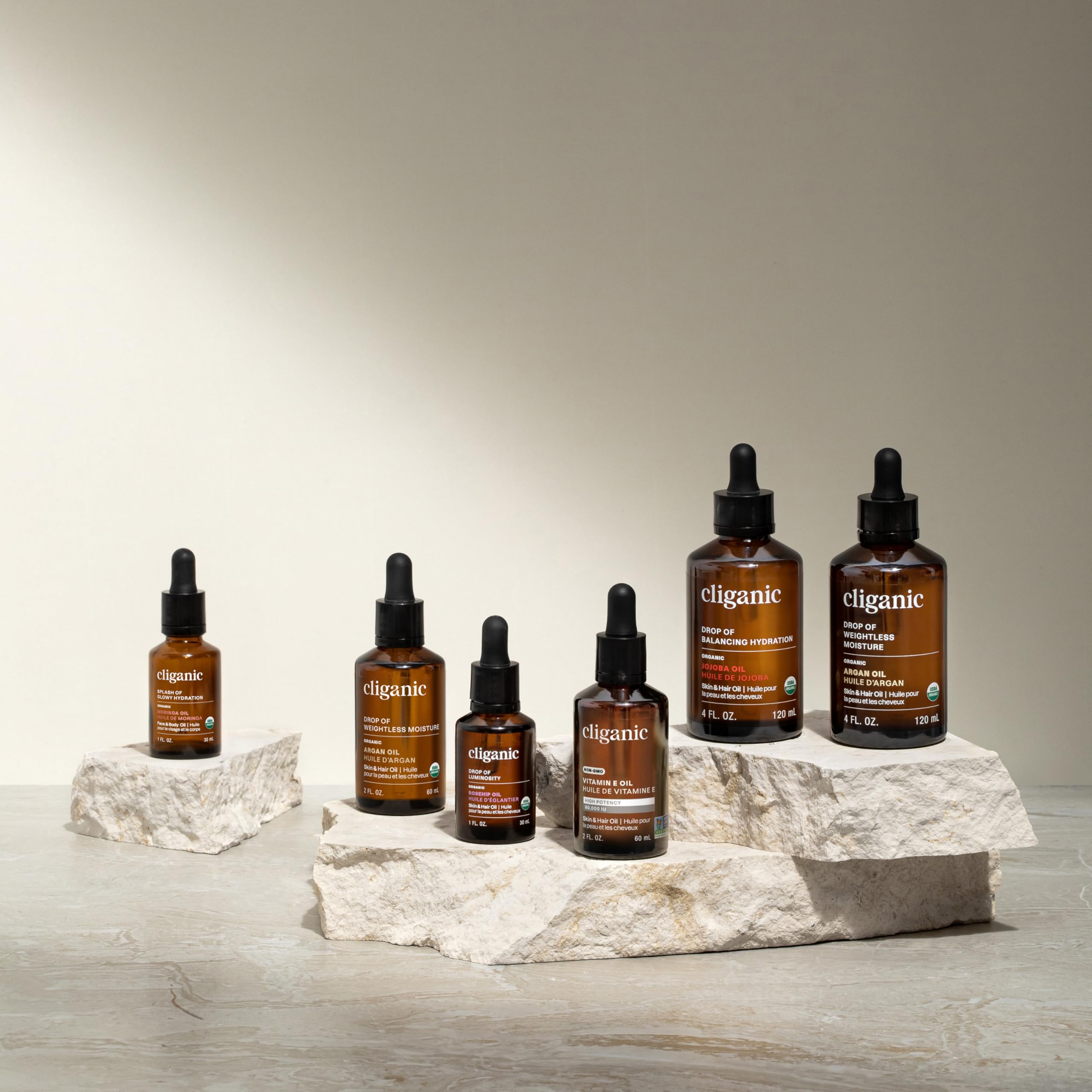 Cuidado de la piel con Aceite de Baobab Cliganic sin aditivos.