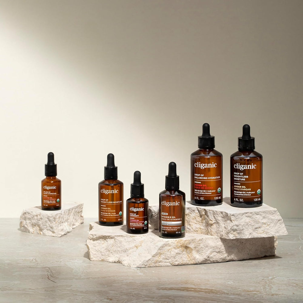 Cliganic Aceite Orgánico de Semilla de Calabaza, textura ligera para absorción rápida.