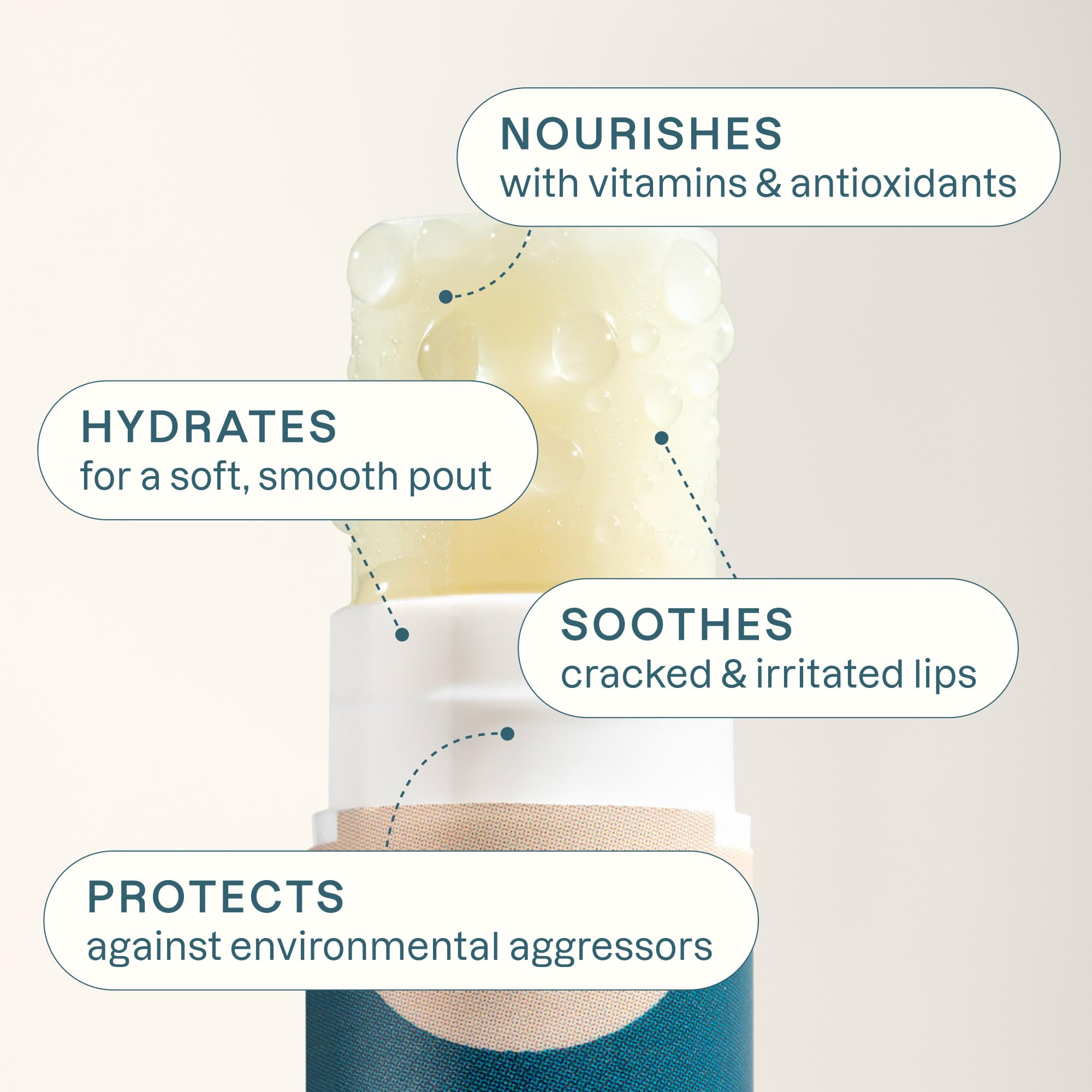 Bálsamo Cliganic con sabor Cítricos, protección suave para labios secos.
