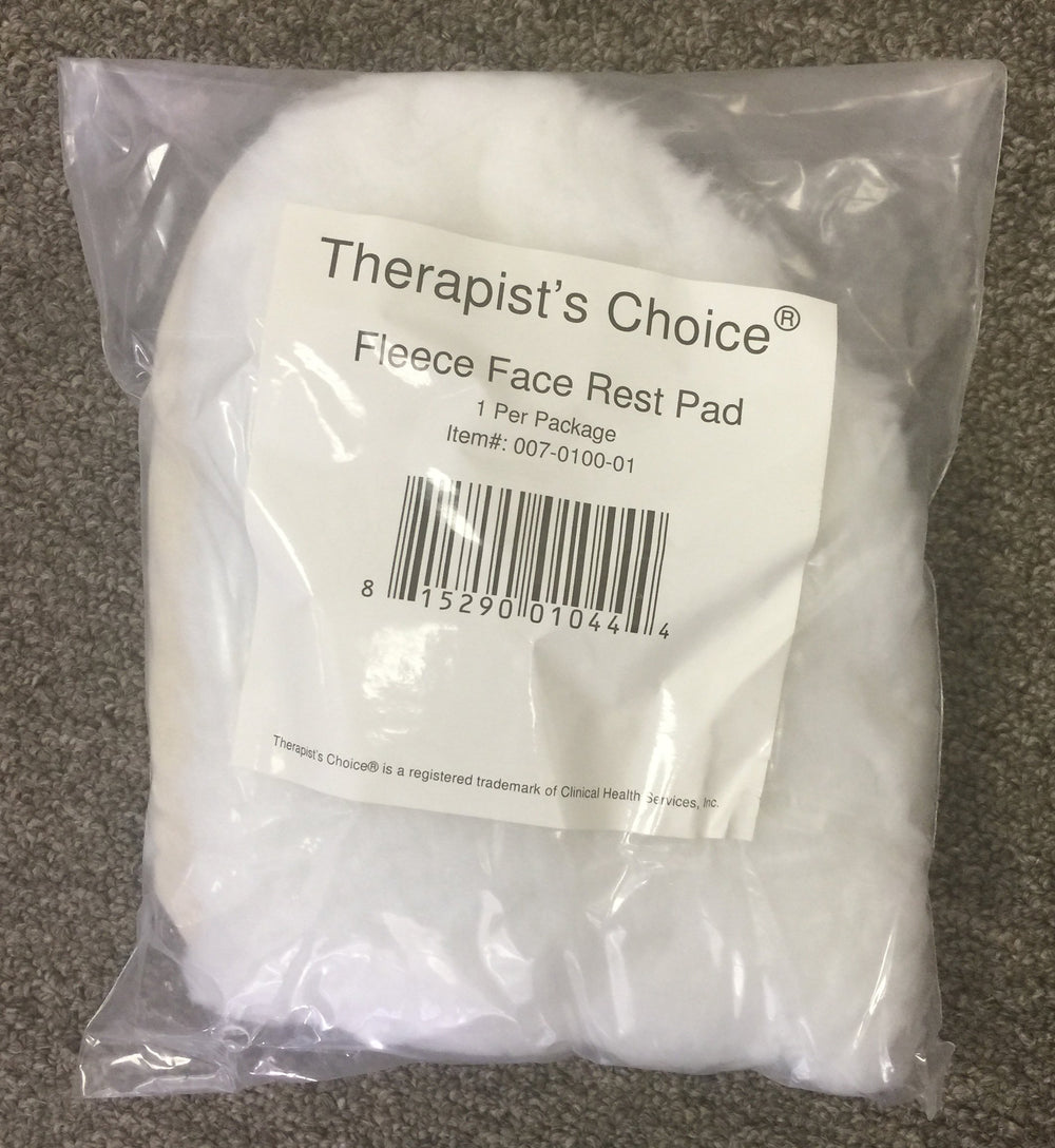 Cubierta de felpa suave para rostro en mesa de masajes, lujo y confort (Clinical Health Services, Inc.).