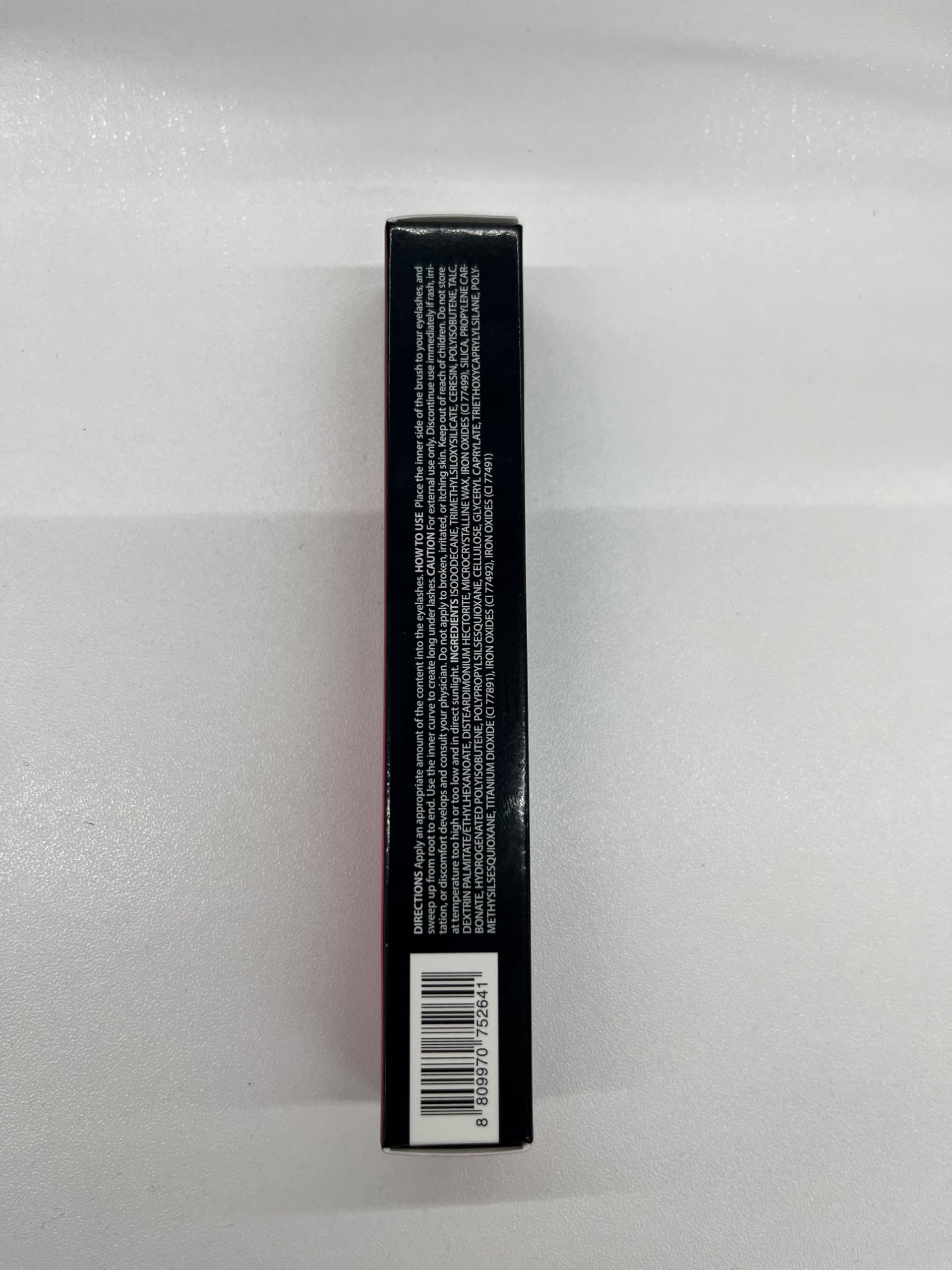 CLIO Kill Lash Superproof Mascara: definición precisa y rizo duradero.