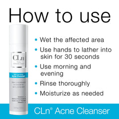 CLn Acne Cleanser aplicación en mano, experiencia suave.