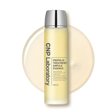 CNP Honey Glow Booster Toner en botella translúcida, hidratación suave para piel radiante.